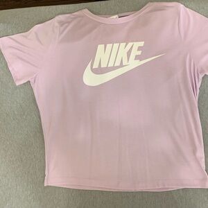 Nike Light Pink Tee short sleeve